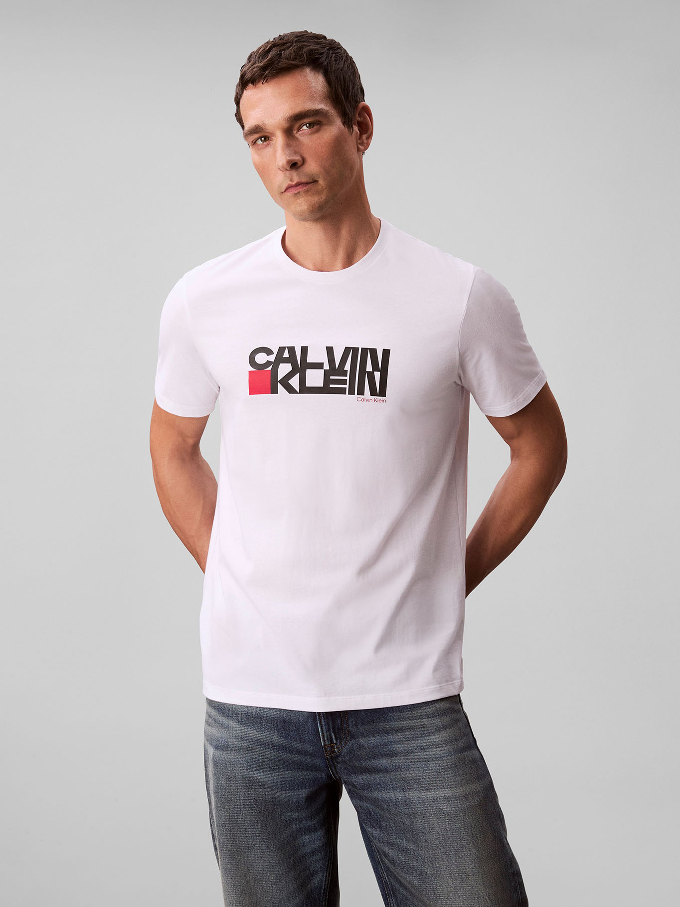 POLERA CON ESTAMPADO GRAFICO REDBOX - 1