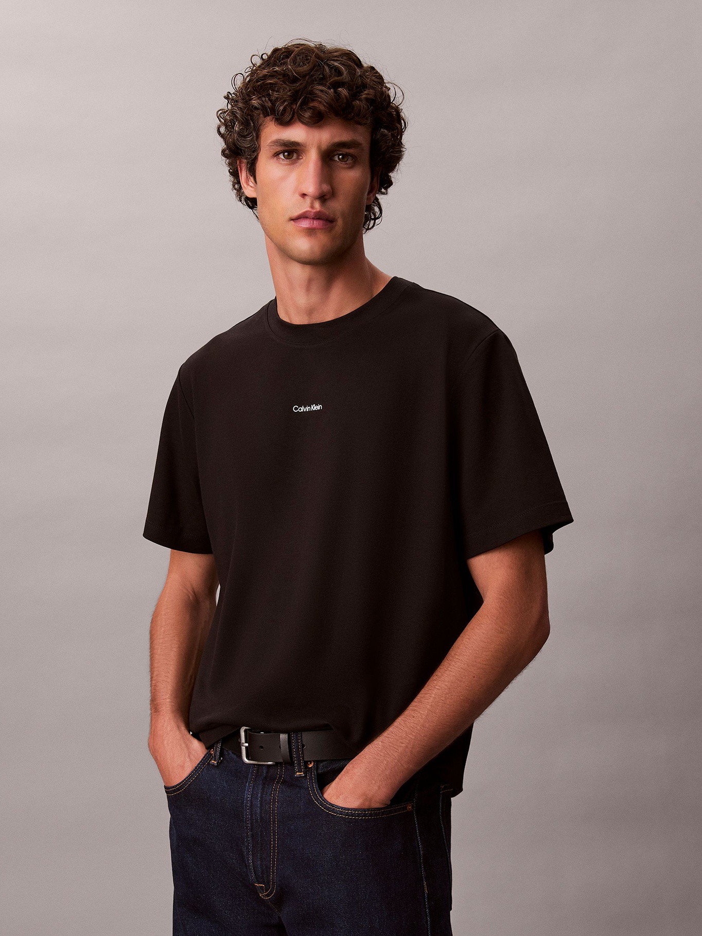 POLERA STRETCH CON LOGO NANO - 1