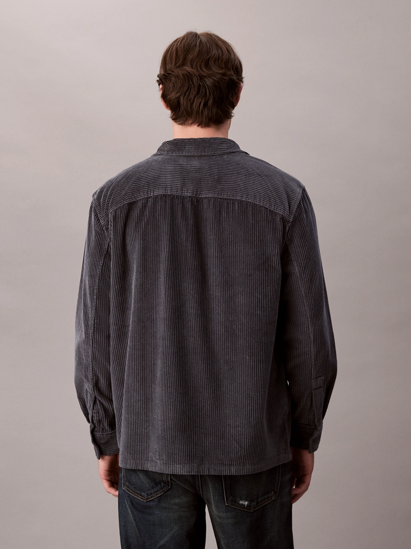 CAMISA EN PANA CON BOLSILLOS - 3