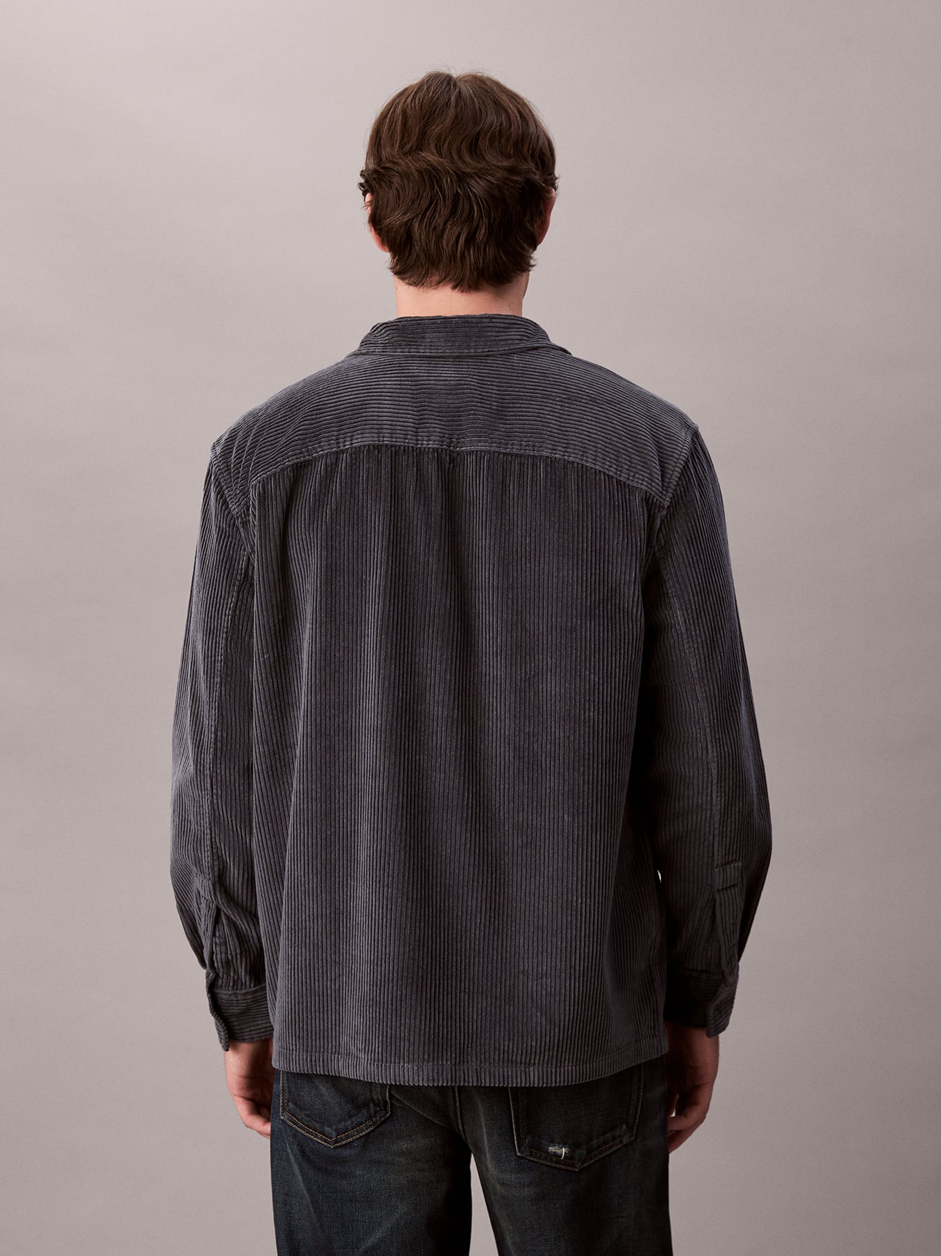 CAMISA EN PANA CON BOLSILLOS - 3