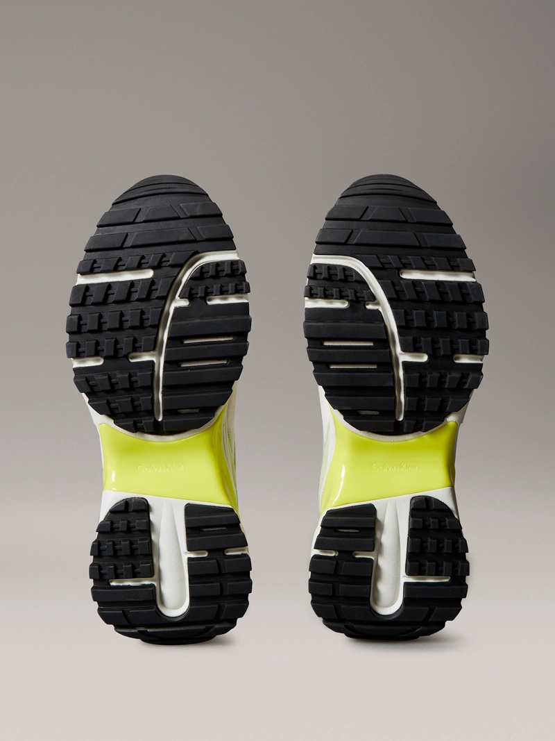 ZAPATILLAS RUNNER CON MATERIALES COMBINADOS - 4
