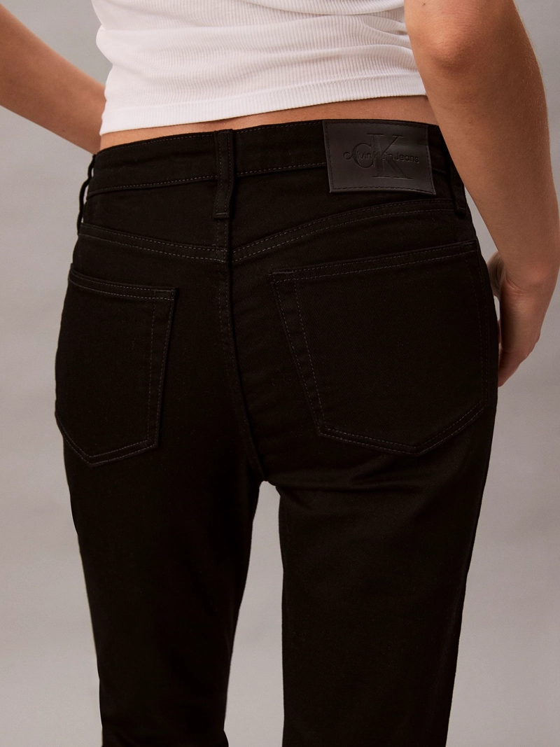 JEANS SKINNY CLASSIC DE TALLE MEDIO - 4