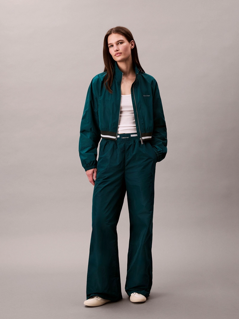 PANTALON DEPORTIVO DE TAFETAN CON CINTURA ELASTICA - 1