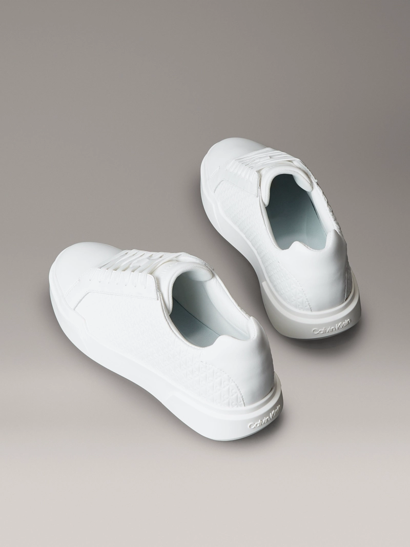 ZAPATILLAS CON ESTAMPADO DE MONOGRAMA EN RELIEVE - 2