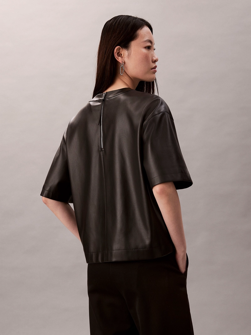 POLERA CON EFECTO CUERO - 3