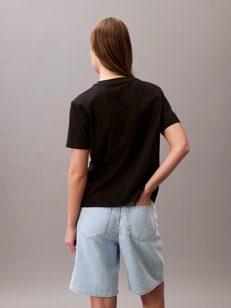 POLERA CLASICA CON LOGO ESTAMPADO - 3
