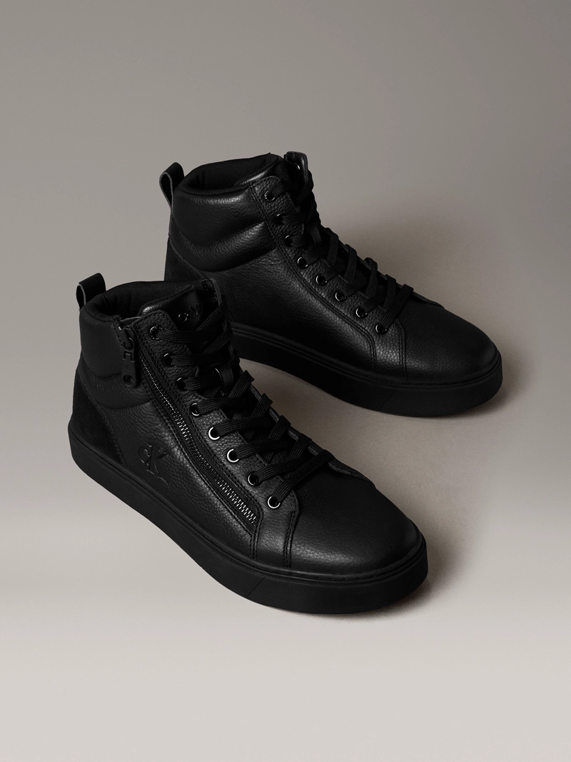 ZAPATILLAS CLASICAS CON CIERRE - 1