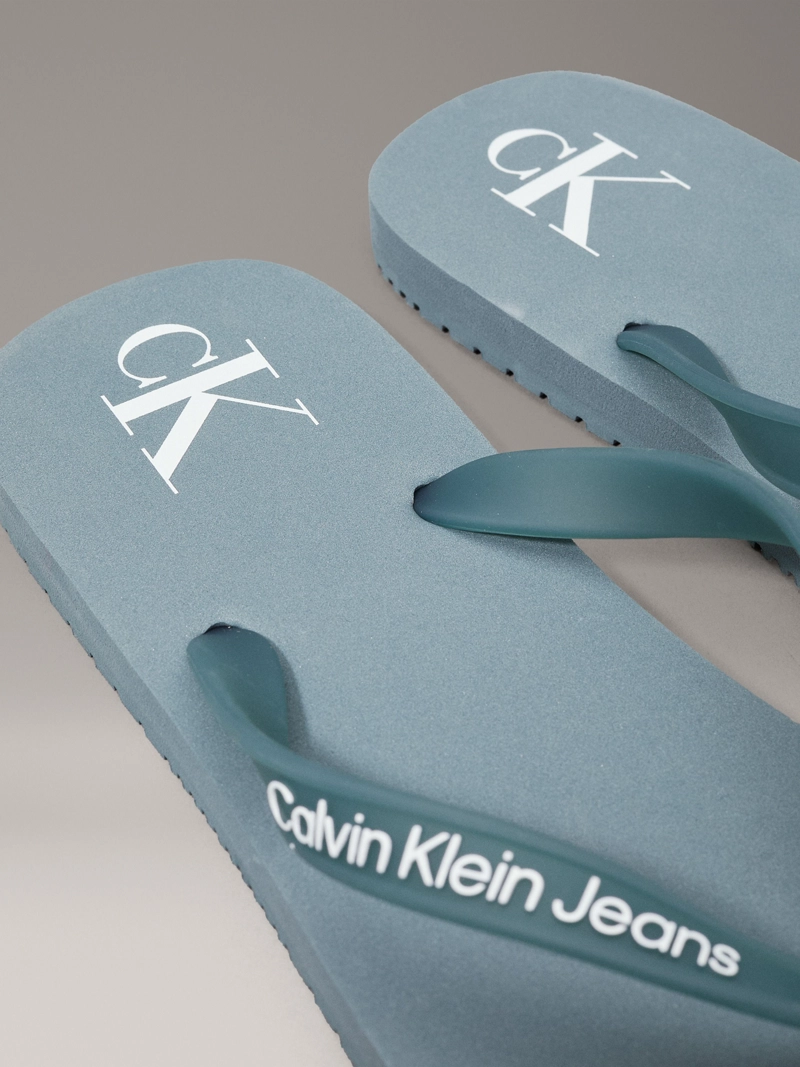 SANDALIAS CON LOGOTIPO - 7