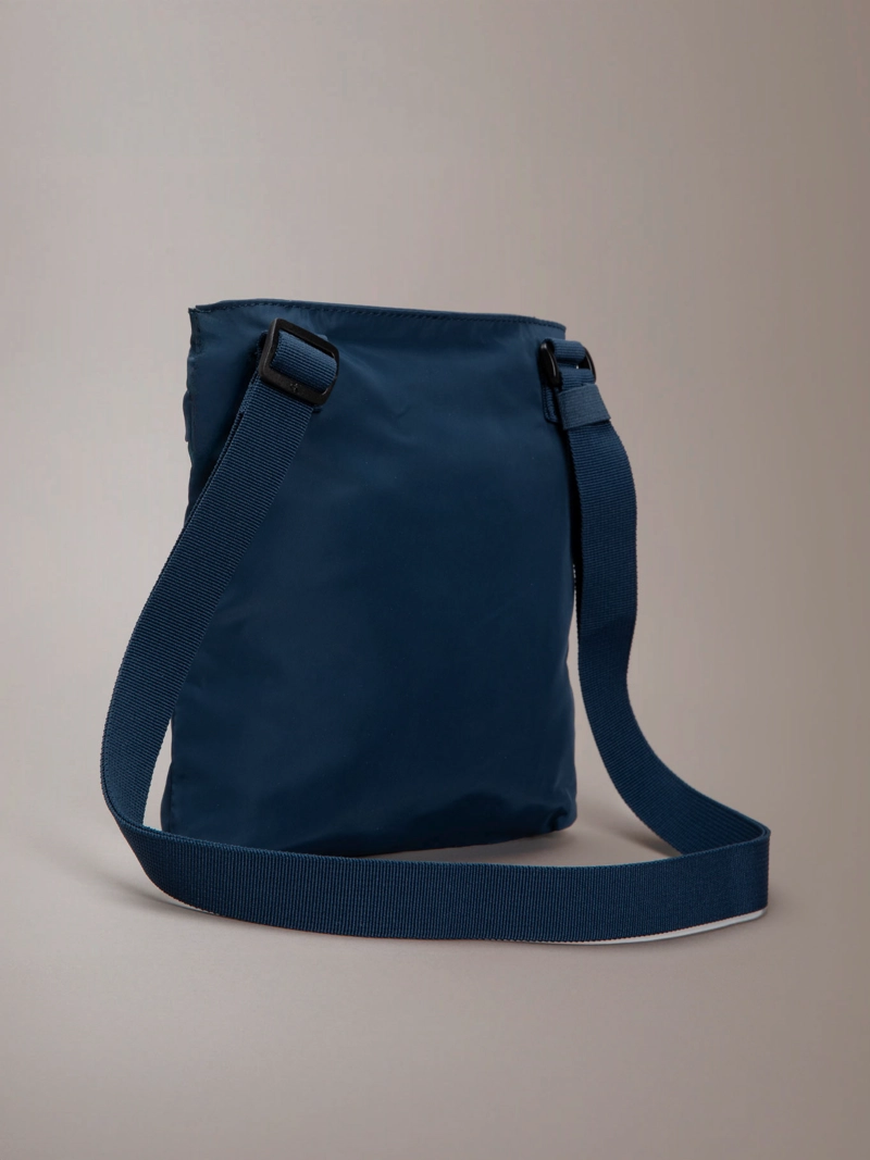 BOLSO PLANO BANDOLERA SPORT ESSENTIALS - 3