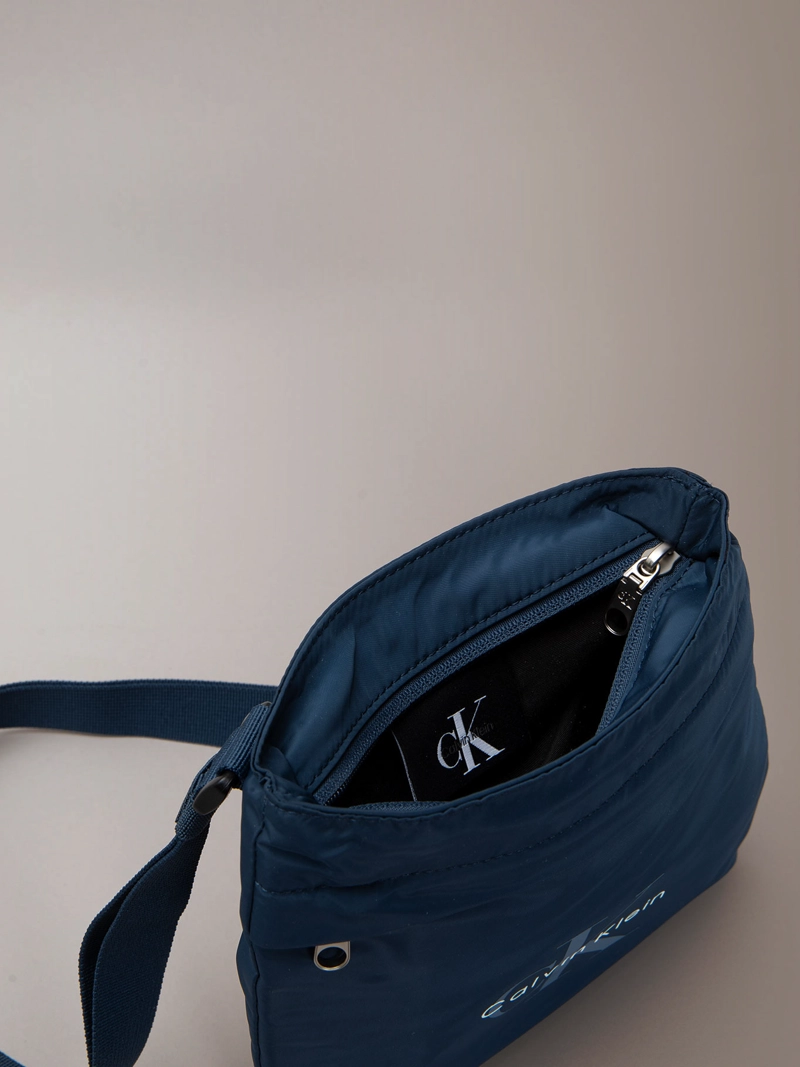 BOLSO PLANO BANDOLERA SPORT ESSENTIALS - 4