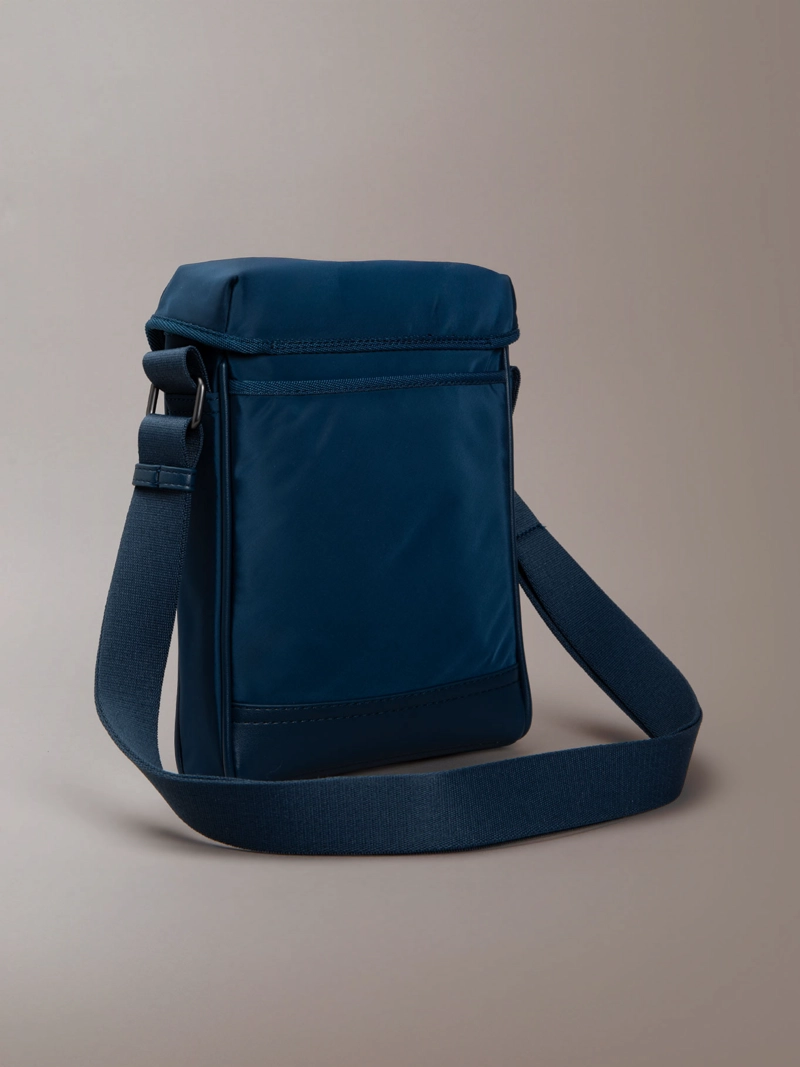 BOLSO REPORTER CON SOLAPA Y CIERRE RAPIDO - 3