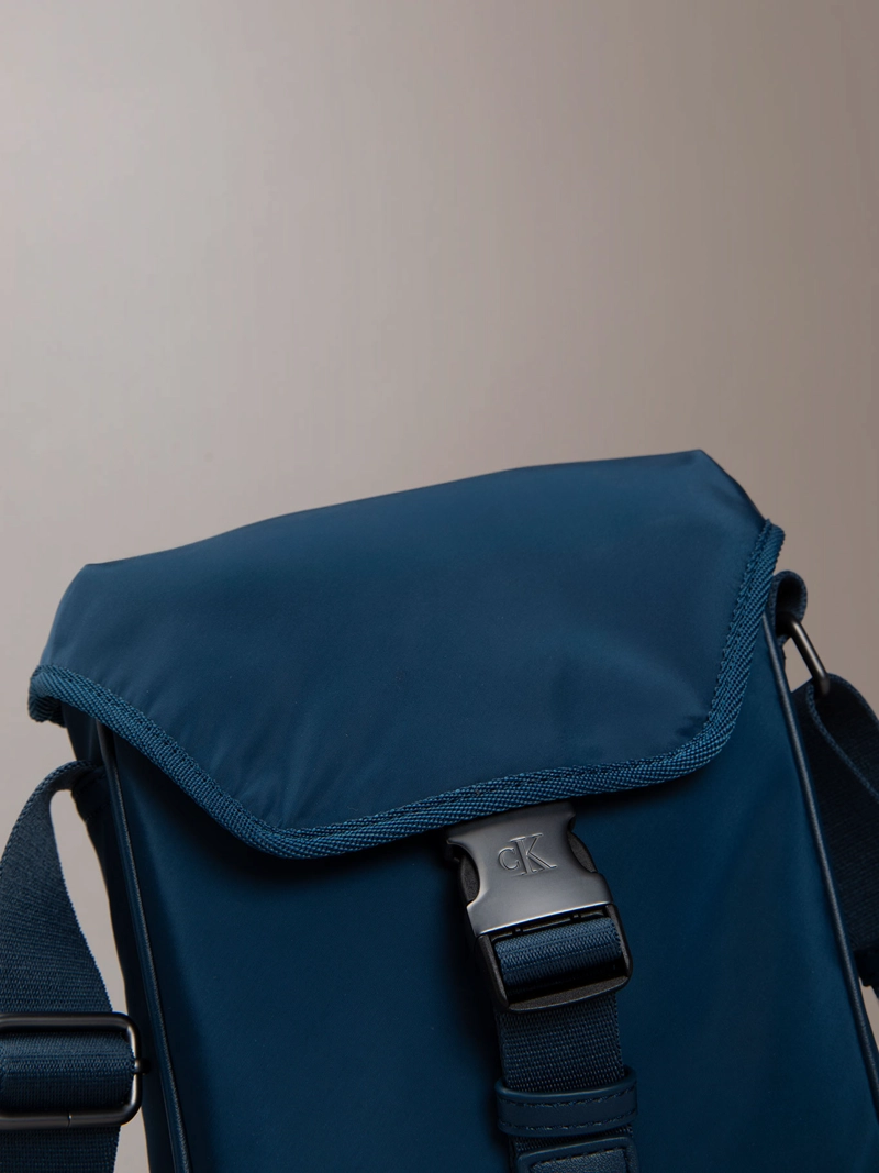 BOLSO REPORTER CON SOLAPA Y CIERRE RAPIDO - 5