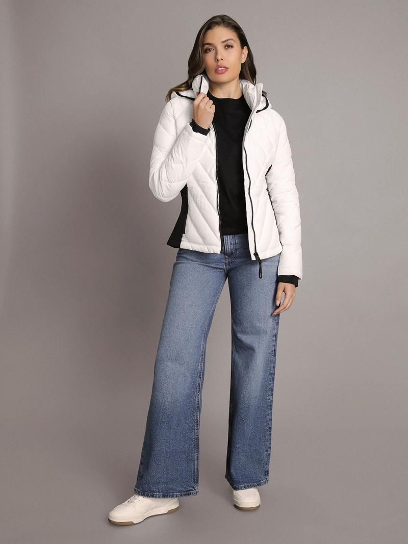 PARKA PUFFER CON GORRO Y PANELES COMBINADOS - 2