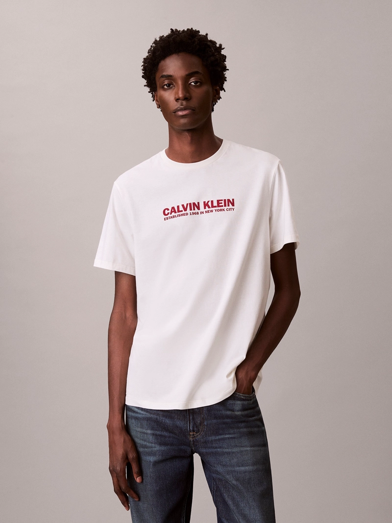 POLERA CON ESTAMPADO DE LOGO - 1