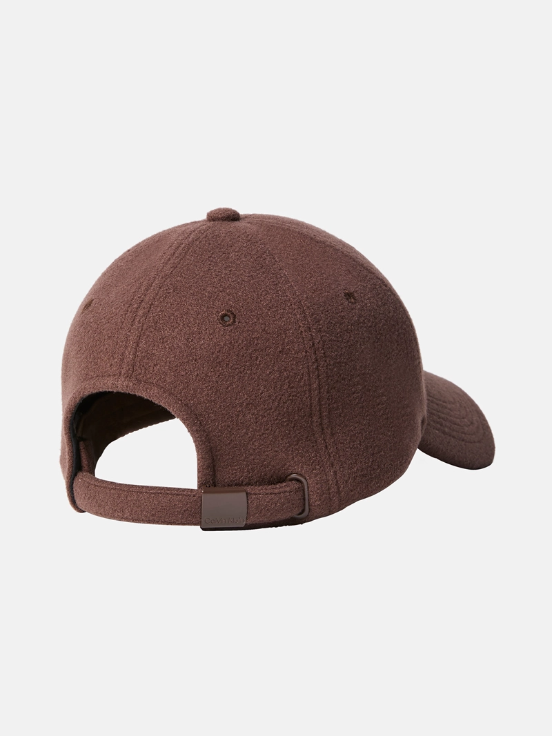 JOCKEY CON HERRAJES Y LOGO - 2