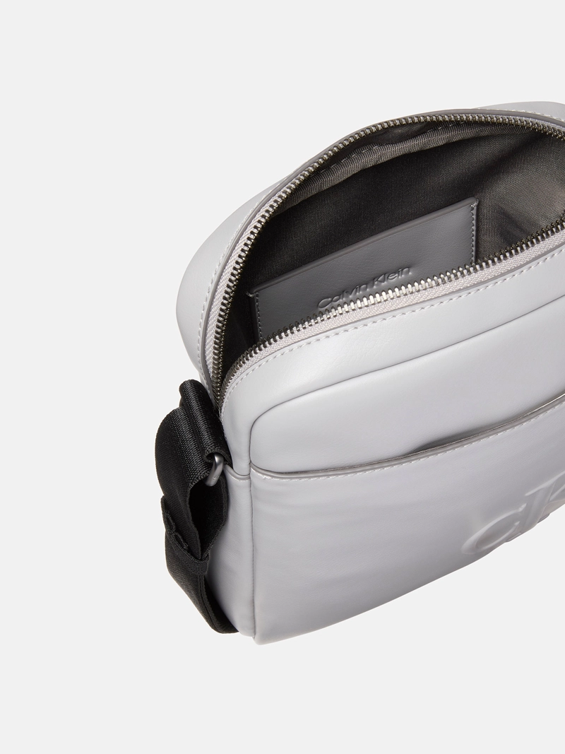 BOLSO REPORTER CON LOGO GRABADO - 3