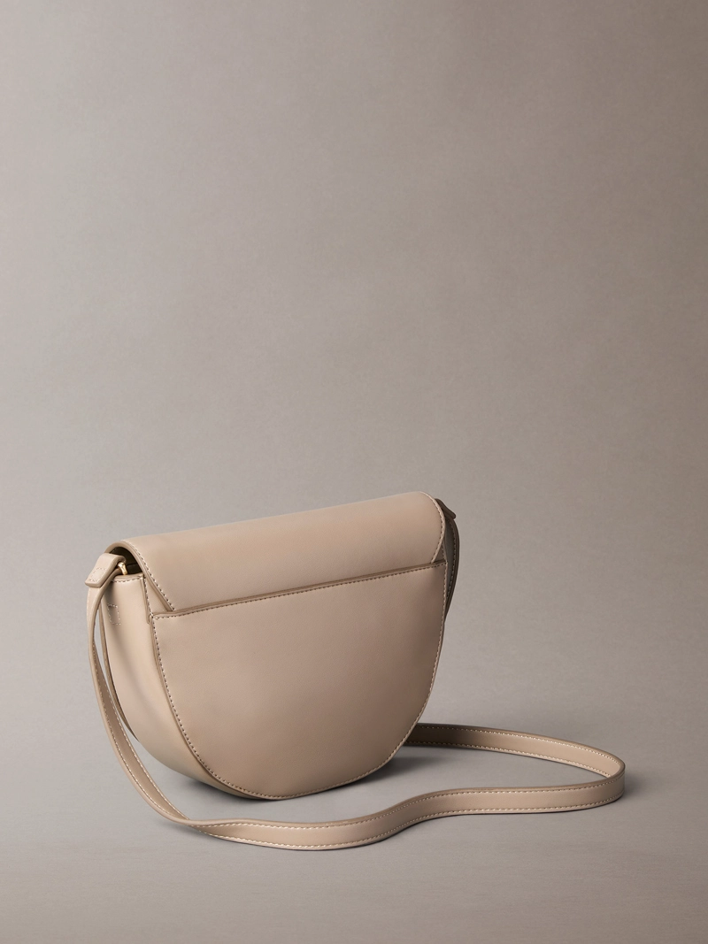CARTERA SADDLE CON MONOGRAMA GRABADO - 2