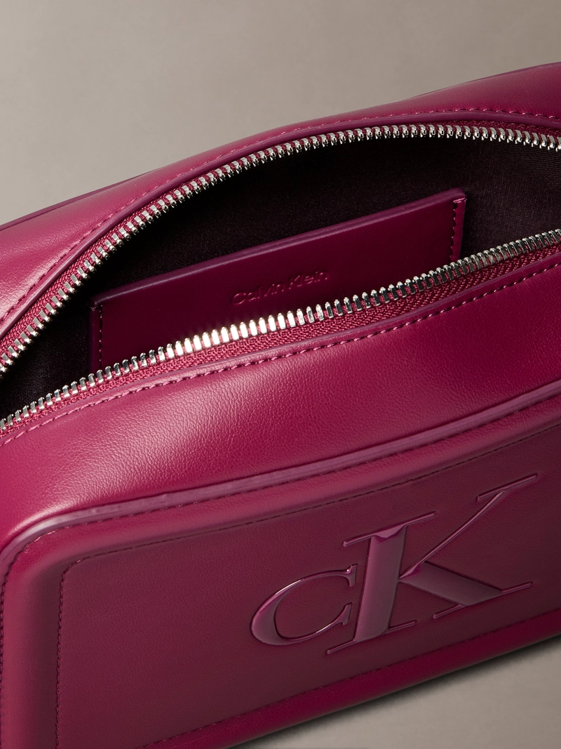 CARTERA CRUZADA CON LOGO MONOGRAMA GRABADO - 3
