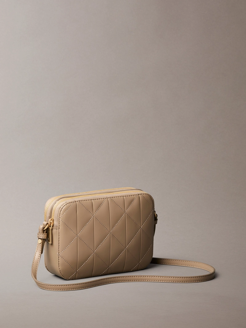 CARTERA CAMERA ACOLCHADA - 2