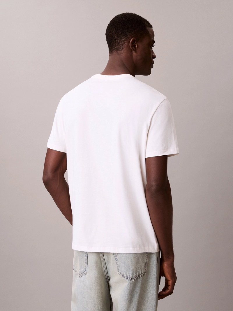 POLERA CON LOGO ESTAMPADO - 3