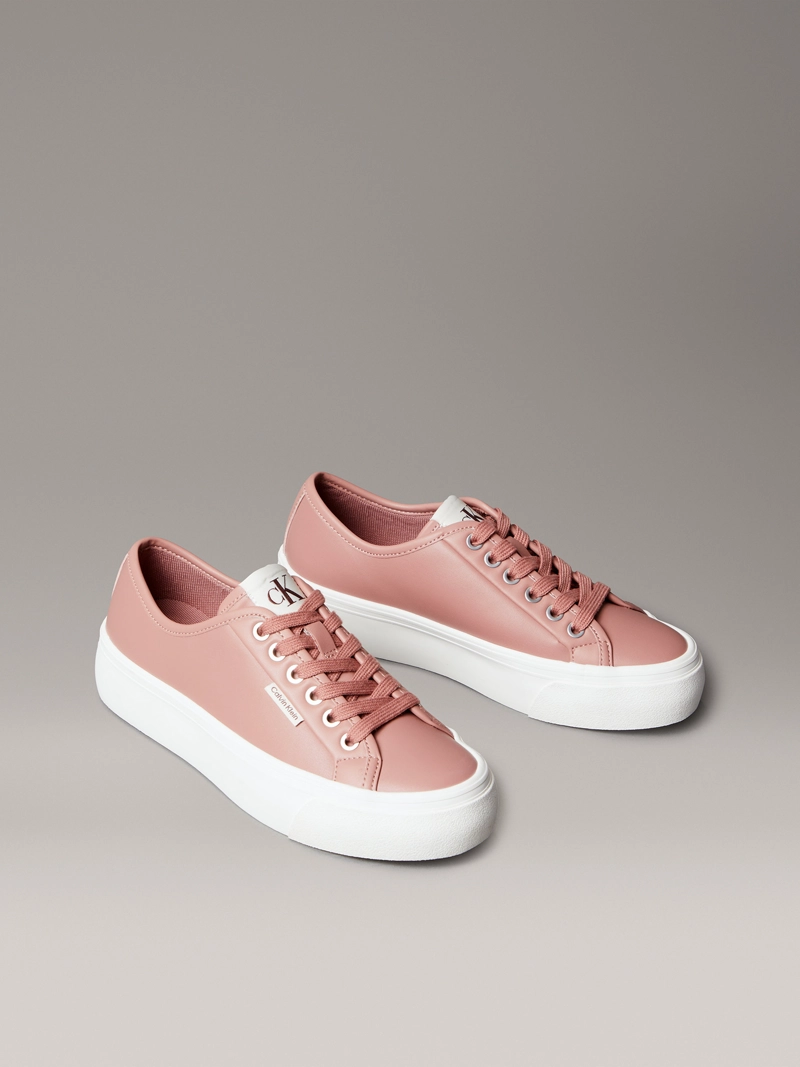 ZAPATILLAS DE CUERO CON PLATAFORMA - 1