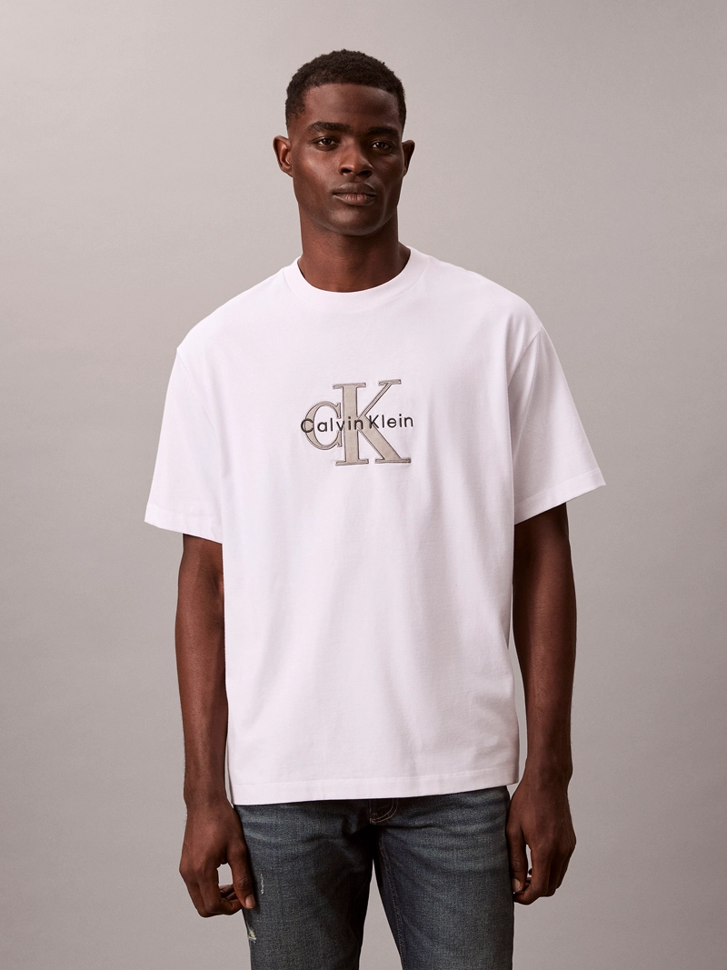 POLERA CON GRAFICO DE MONOLOGO - 1