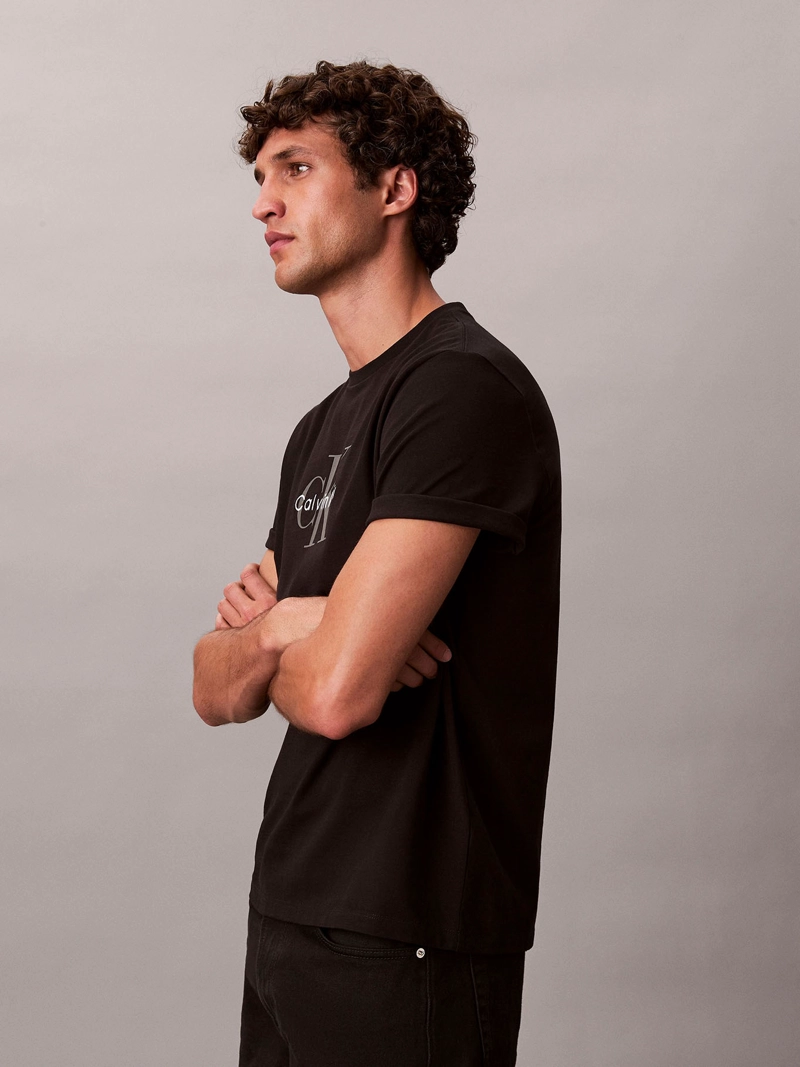 POLERA HERO MONOLOGO - 4