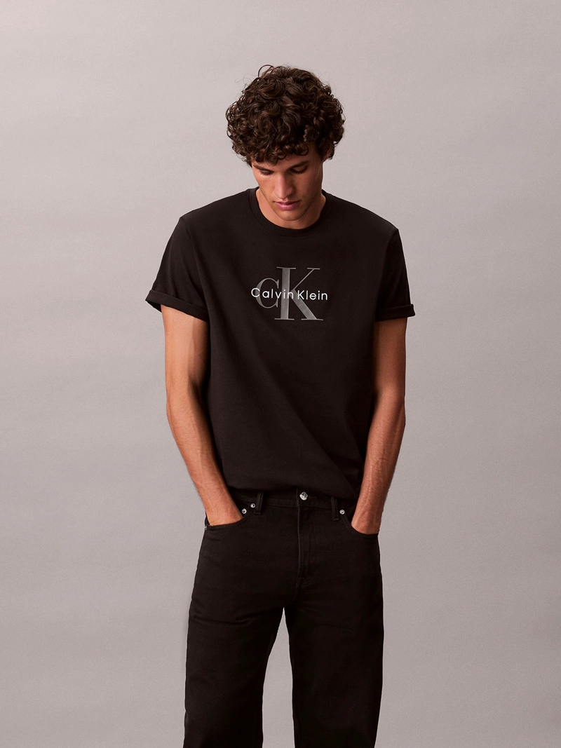 POLERA HERO MONOLOGO - 5