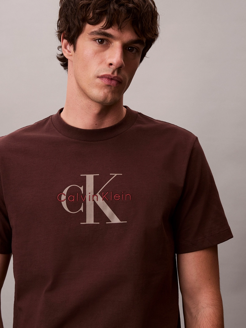 POLERA HERO MONOLOGO - 5