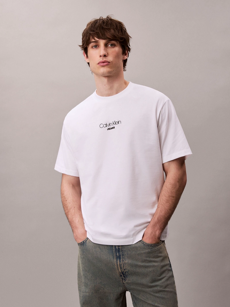 POLERA RELAXED CON LOGOTIPO EN RELIEVE - 1
