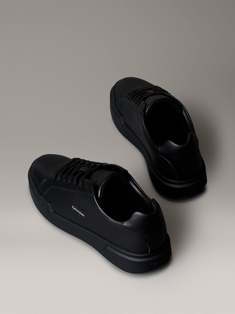 ZAPATILLAS DE CUERO CON LOGO DISTINTIVO - 2