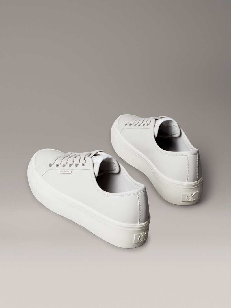 ZAPATILLAS DE CUERO CON PLATAFORMA - 2
