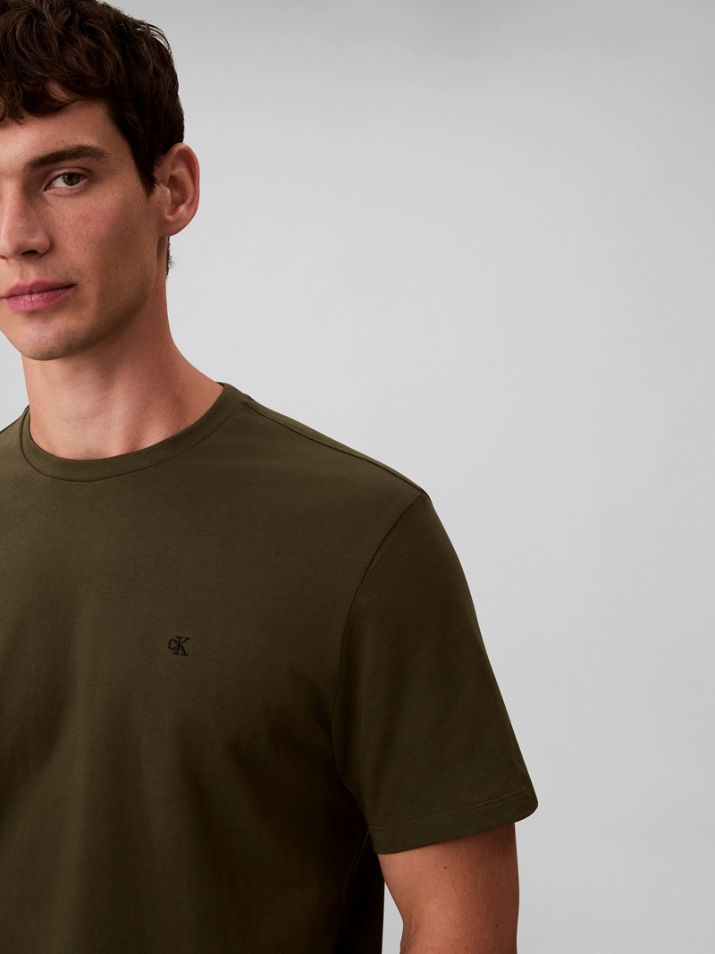 POLERA CON MICRO MONOGRAMA BORDADO - 5