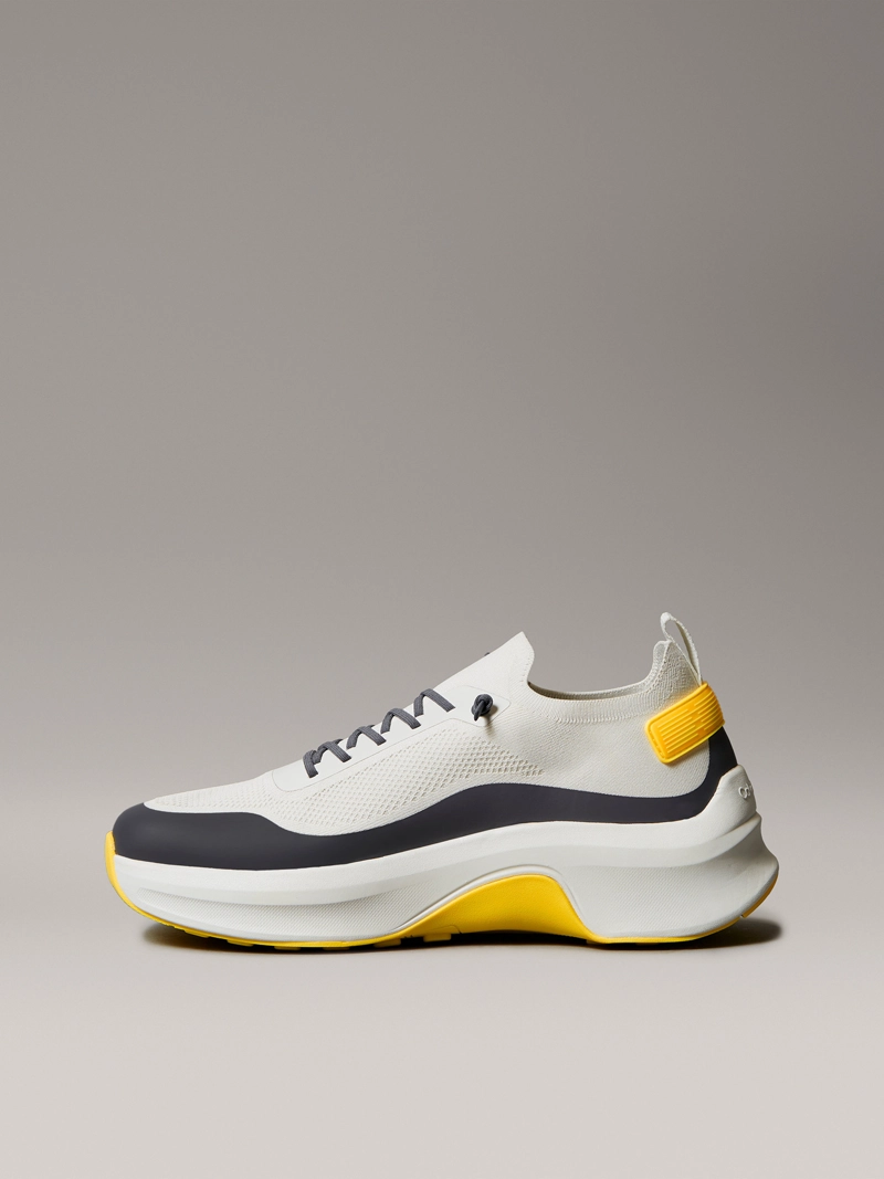 ZAPATILLAS CHUNKY RUNNER - 6
