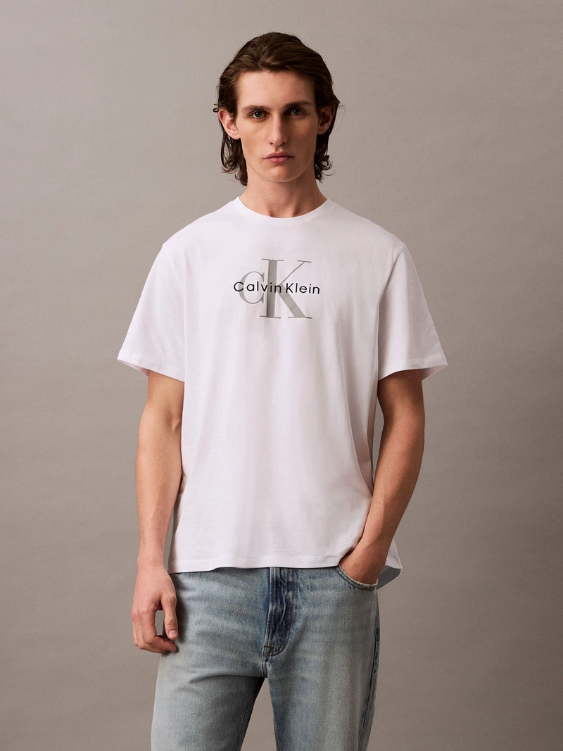 POLERA HERO MONOLOGO - 1
