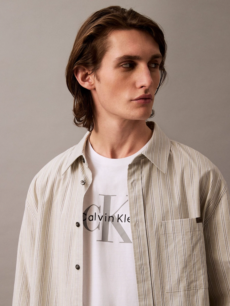 POLERA HERO MONOLOGO - 5