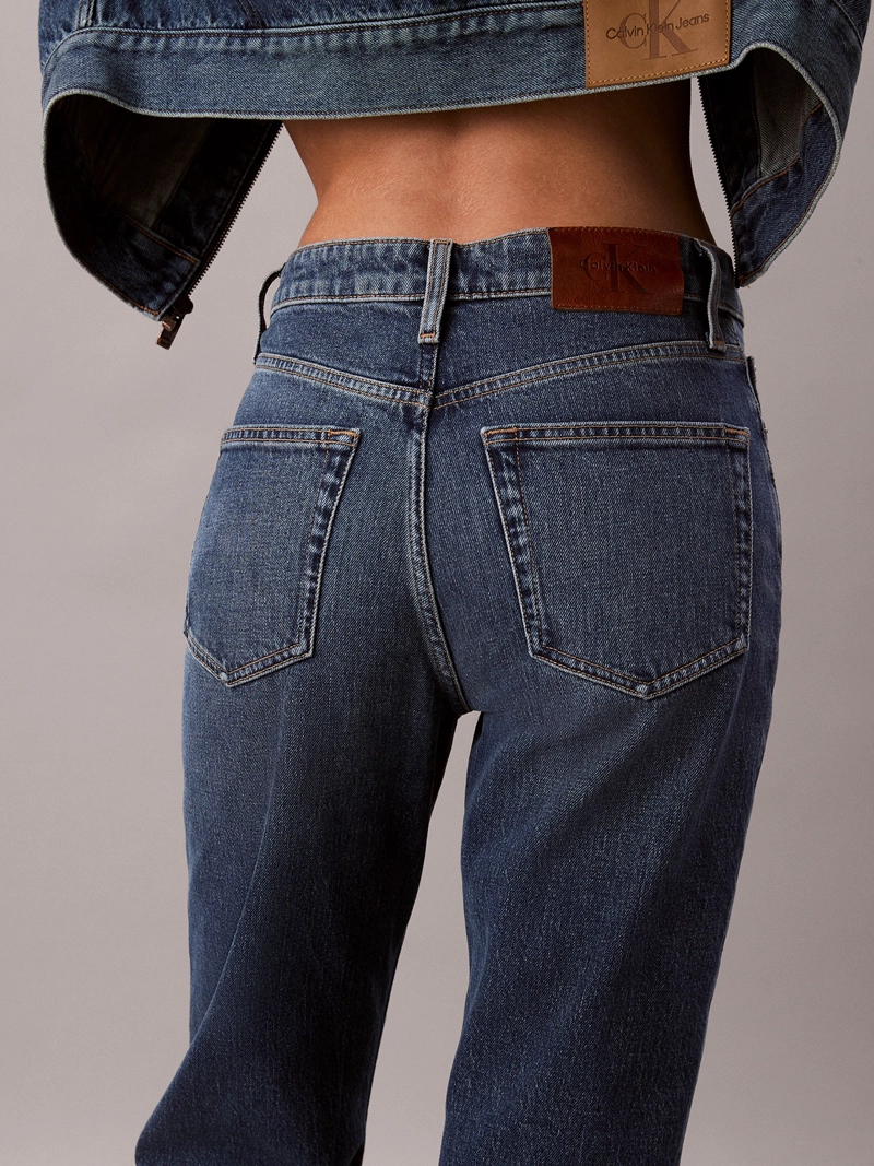 JEANS HIGH RISE CON ACABADO STANTON - 4