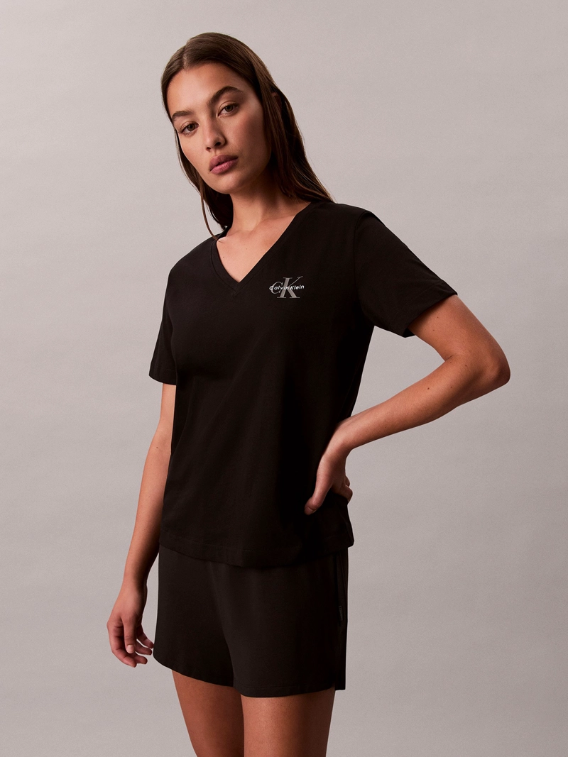 PACK DE 2 POLERAS CON CUELLO EN V - 2
