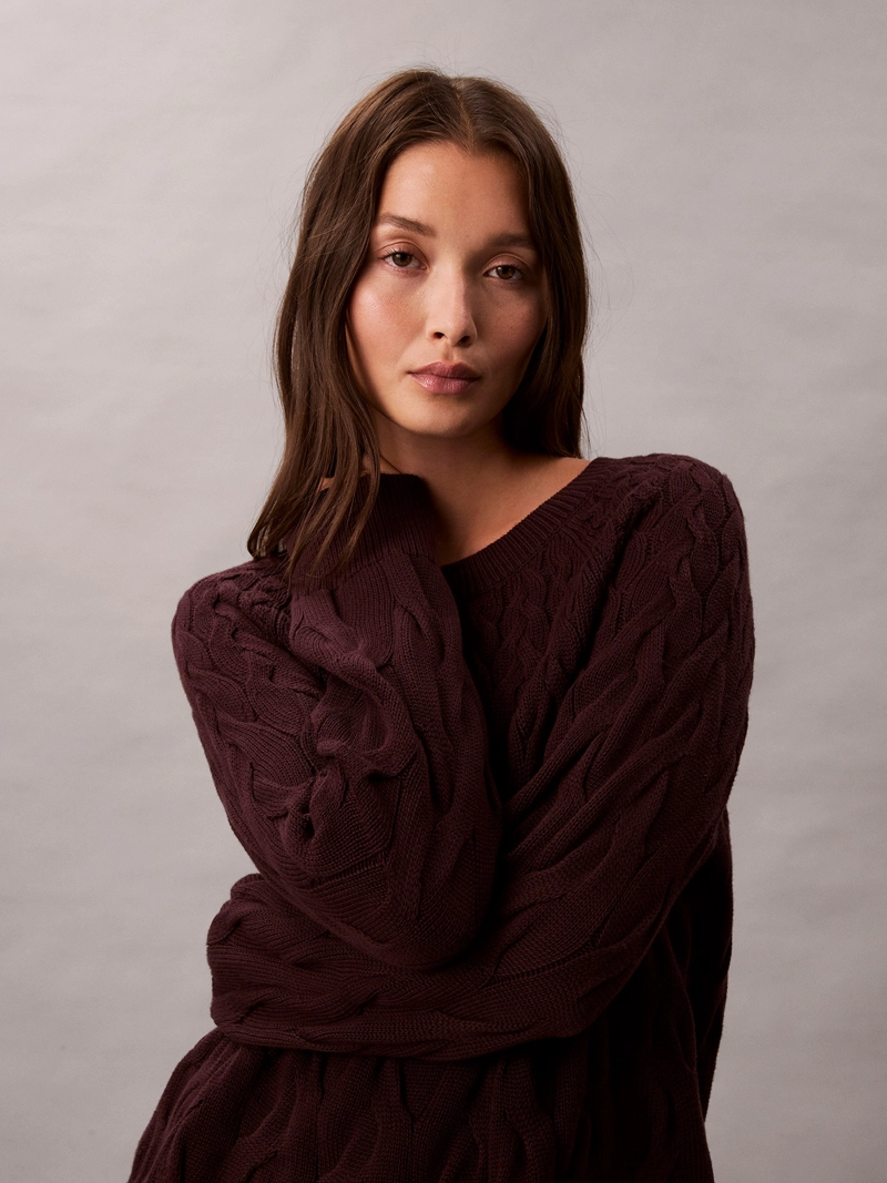 SWEATER CON TEJIDO TRENZADO DE CUELLO REDONDO - 5