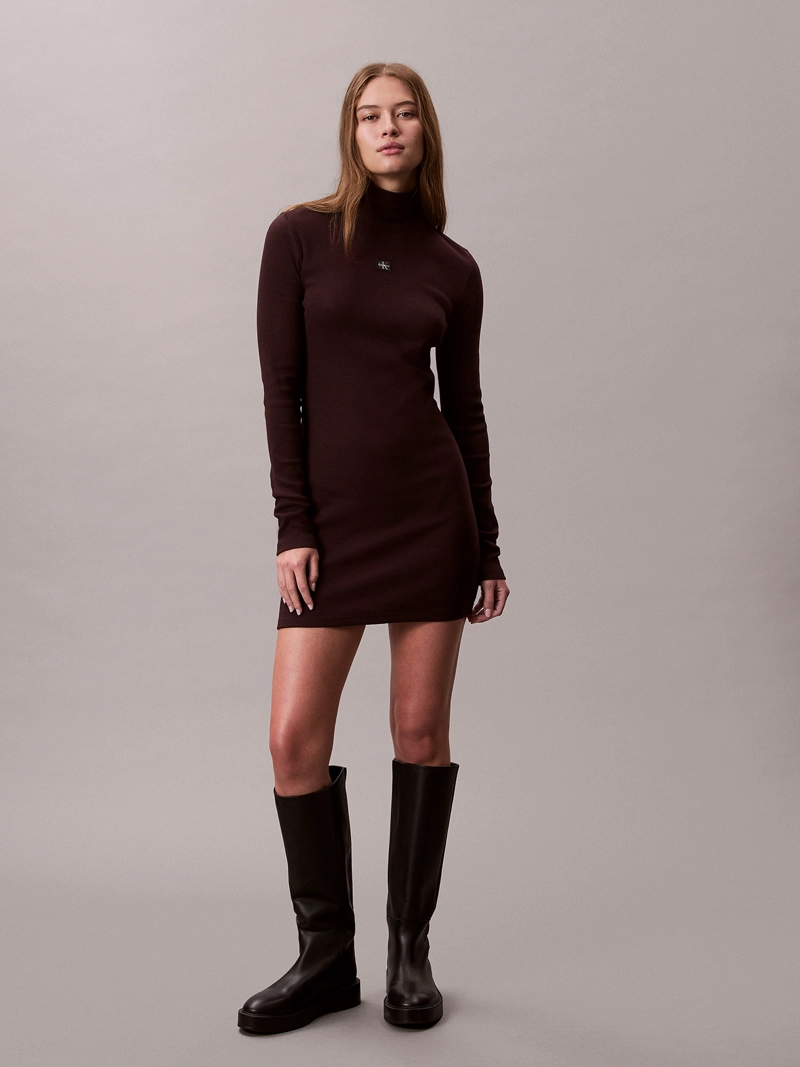 VESTIDO MINI CON CUELLO ALTO - 2