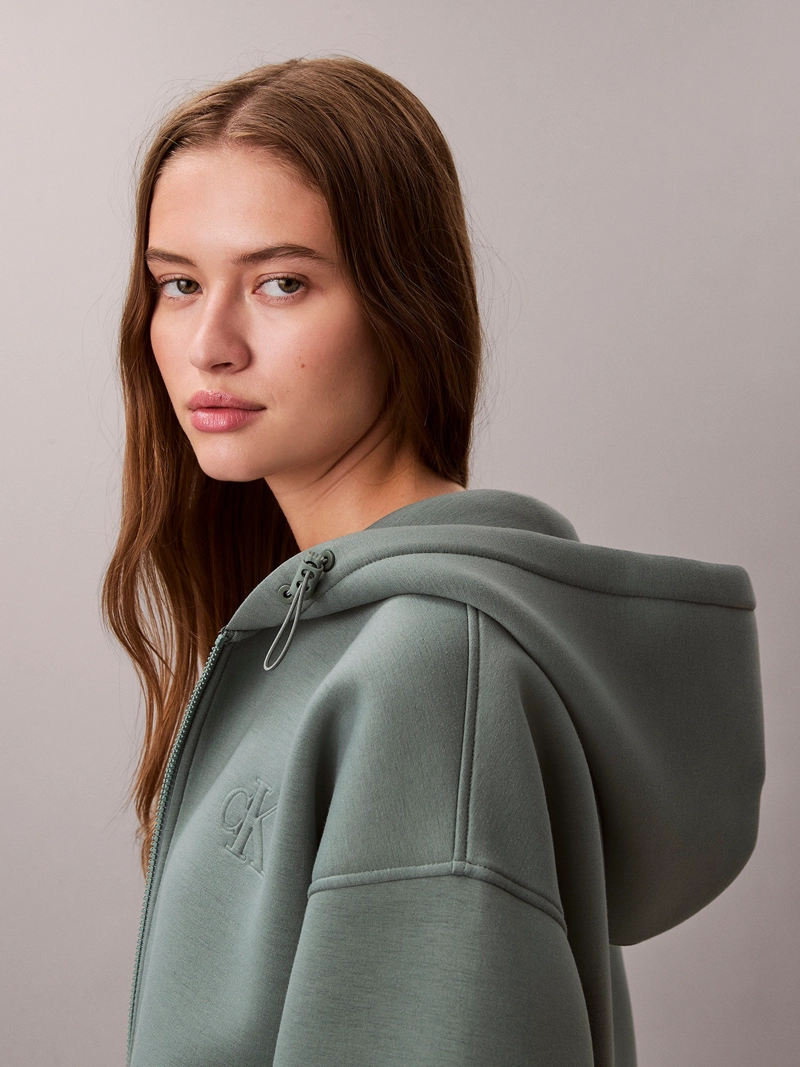 POLERON CROPPED OVERSIZED CON GORRO - 6