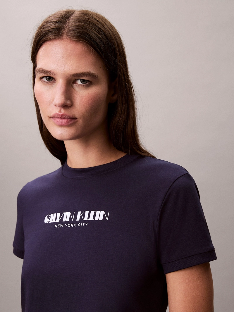 POLERA CROPPED CON LOGO - 6