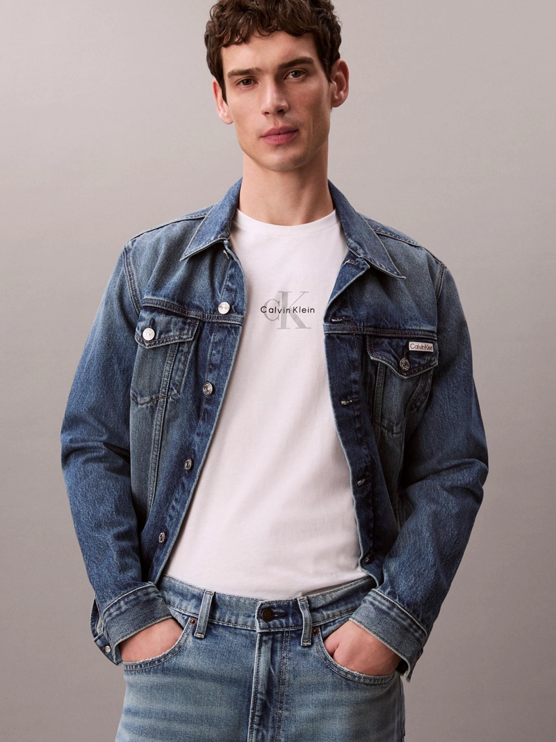POLERA CON GRAFICO ESTAMPADO MICRO MONOLOGO - 4