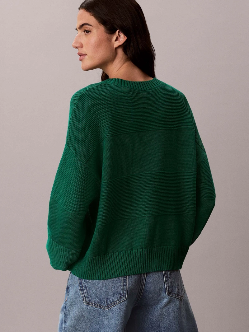 SWEATER CON LOGO TEJIDO TONAL - 3