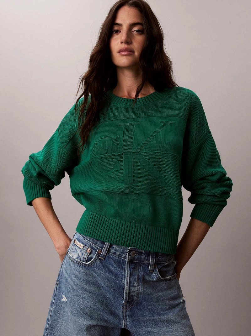 SWEATER CON LOGO TEJIDO TONAL - 4