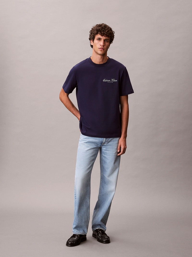 POLERA CON LOGO GRAFICO - 2