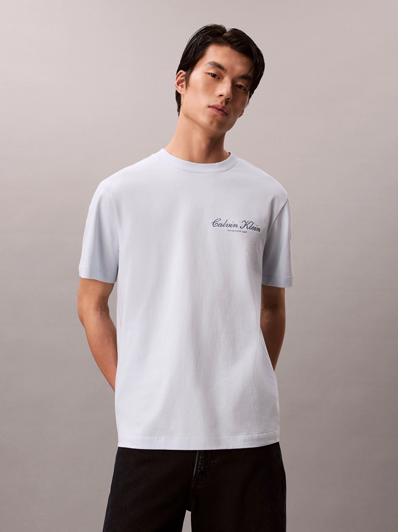 POLERA CON LOGO GRAFICO - 1