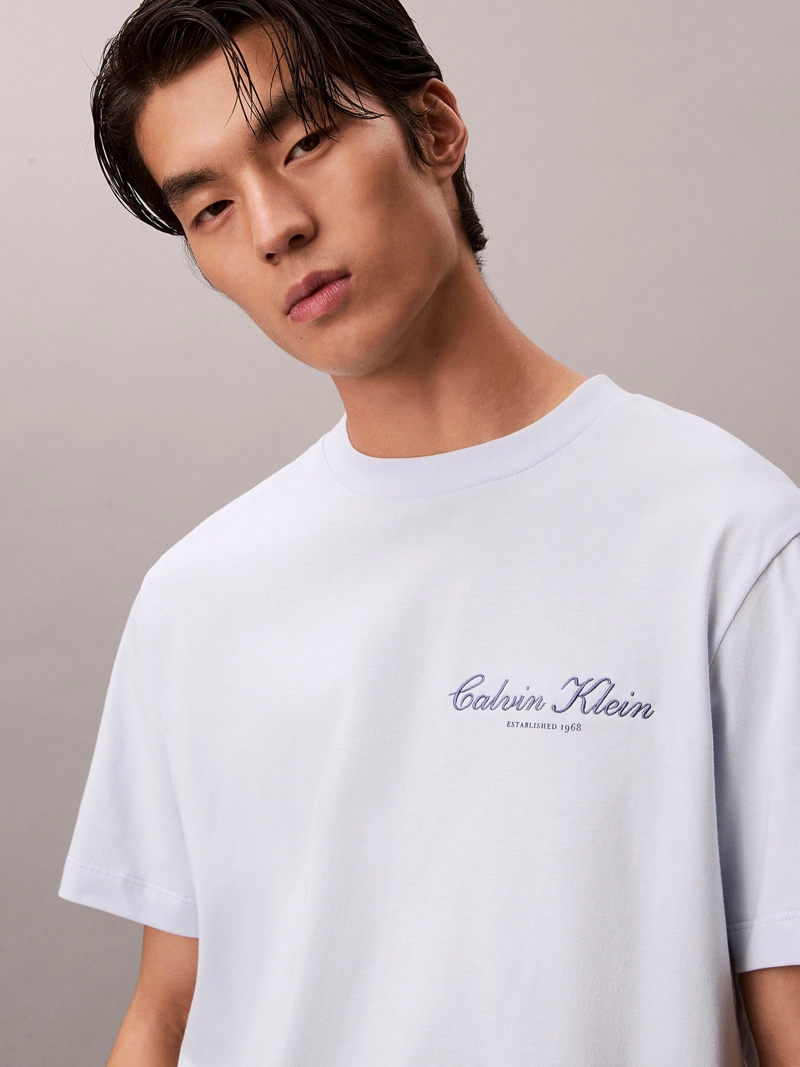 POLERA CON LOGO GRAFICO - 5