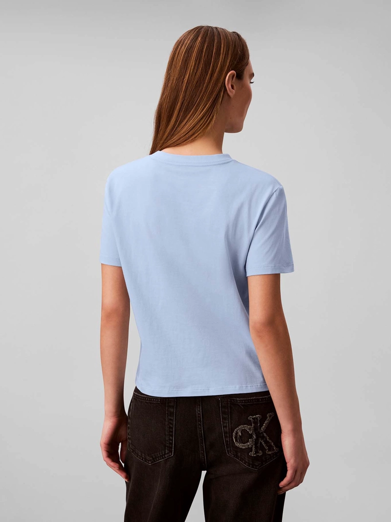 POLERA CLASICA CON MONOGRAMA - 3
