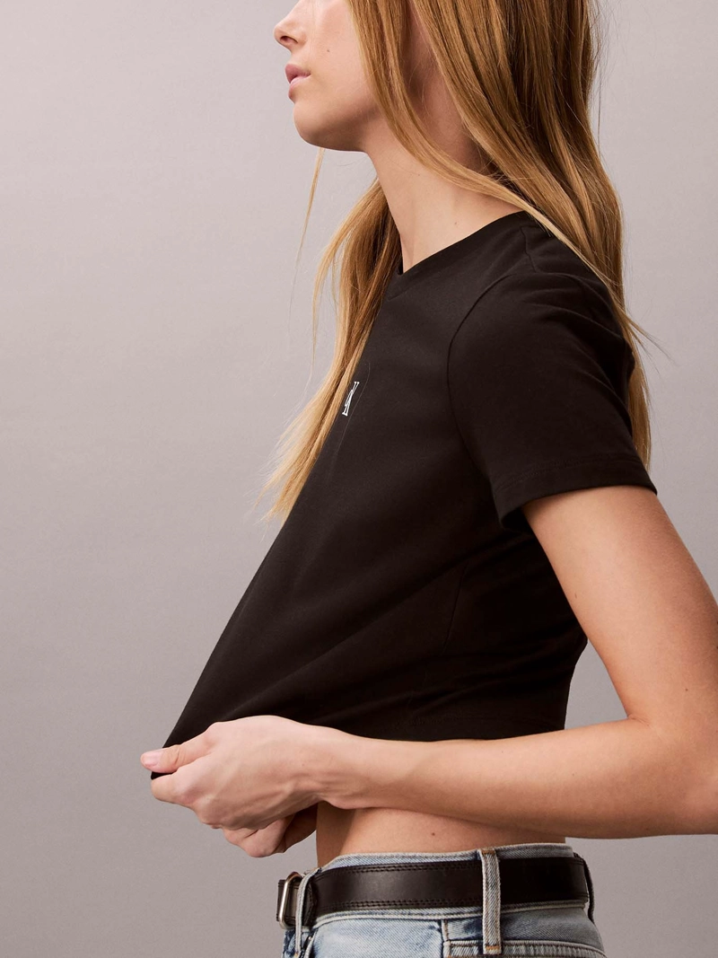 POLERA CROPPED CON LOGO - 6